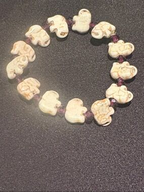 OKO designs hand stung howlite and garnet elephant stretch bracelet